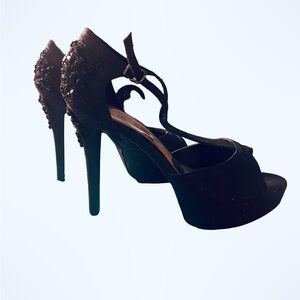 Gianni Bini black platform, high heels‎ with sequence and beaded embellishments